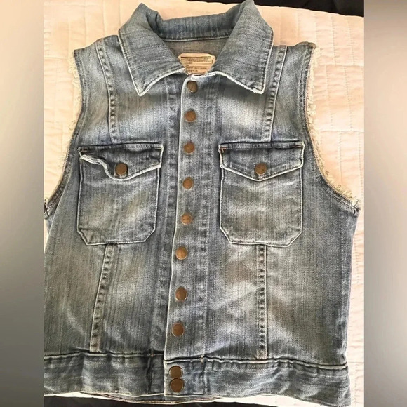 CURRENT/ELLIOT Sleeveless Super Loved Snap Vest - Picture 8 of 11